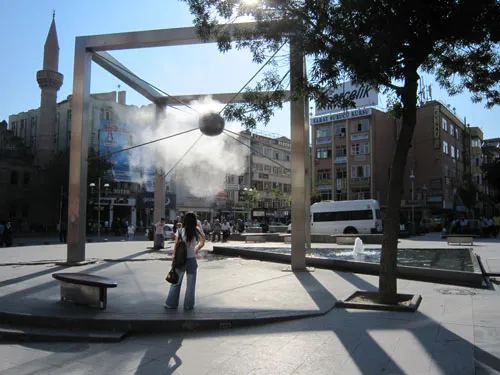 Aksaray City Square Multi-Storey Car Park and Commercial Centre - 12