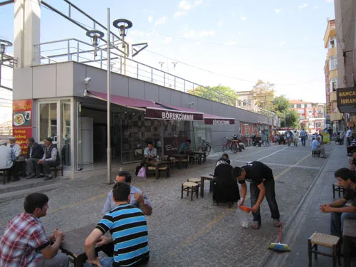Aksaray City Square Multi-Storey Car Park and Commercial Centre - 15
