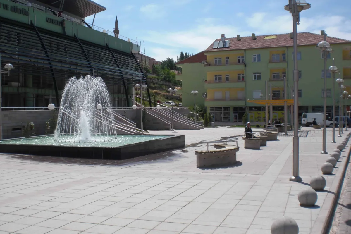 Akdağmadeni Mall Square and İstiklal Street Landscape Design Project - 4