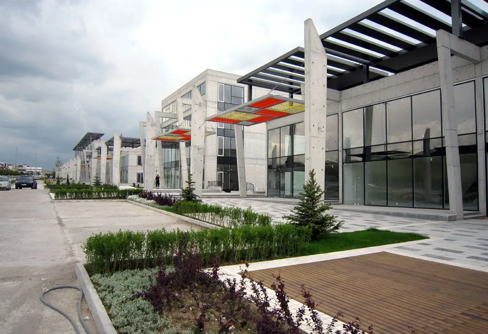 Keyport Shopping Mall and Business Centre