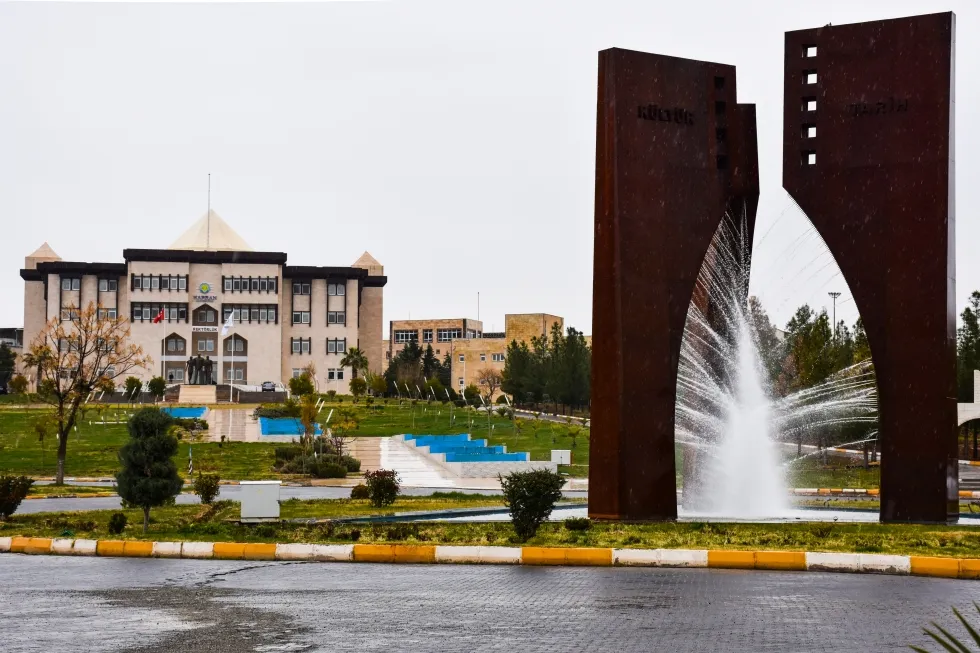 Harran Üniversitesi Yerleşkesi, Anıt, Rektörlük, Bisiklet Yolu, Spor Merkezi Düzenlemeleri - 2