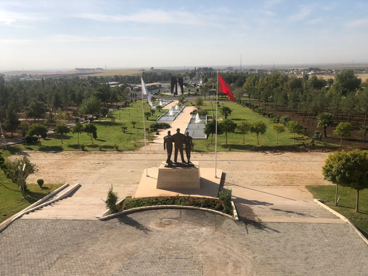 Harran Üniversitesi Yerleşkesi, Anıt, Rektörlük, Bisiklet Yolu, Spor Merkezi Düzenlemeleri - 4